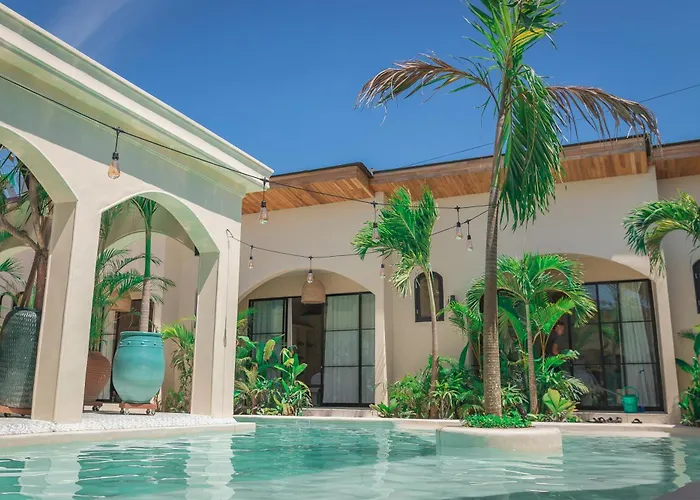 Hotel Lagoons - Retreat And Uluwatu (Bali)