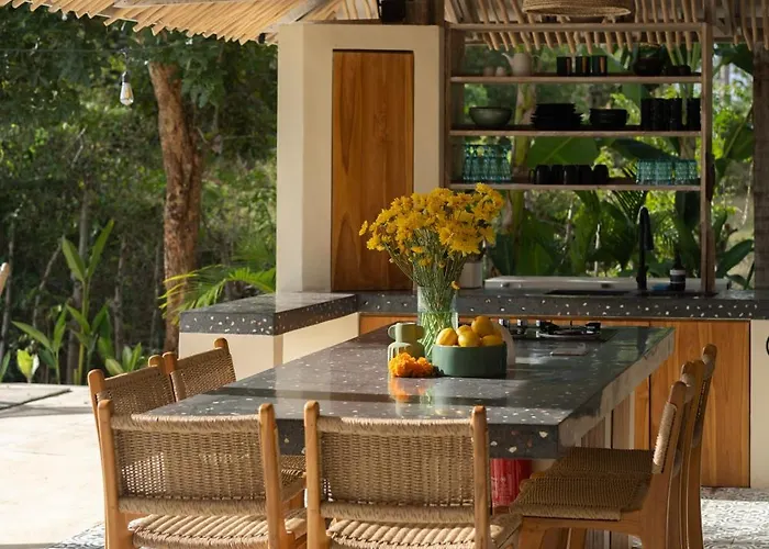 Lagoons - Retreat And *