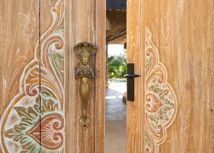 Hotel Lagoons - Retreat And Uluwatu (Bali)
