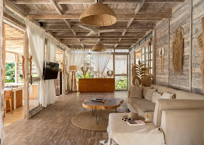 Lagoons - Retreat And Hotel Uluwatu (Bali)
